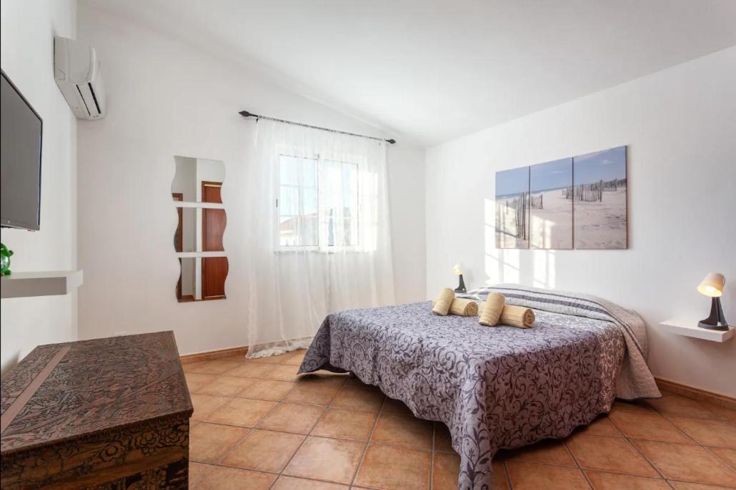 פארו Blife Moustachya Private Rooms מראה חיצוני תמונה