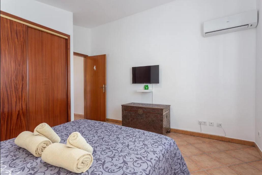 פארו Blife Moustachya Private Rooms מראה חיצוני תמונה
