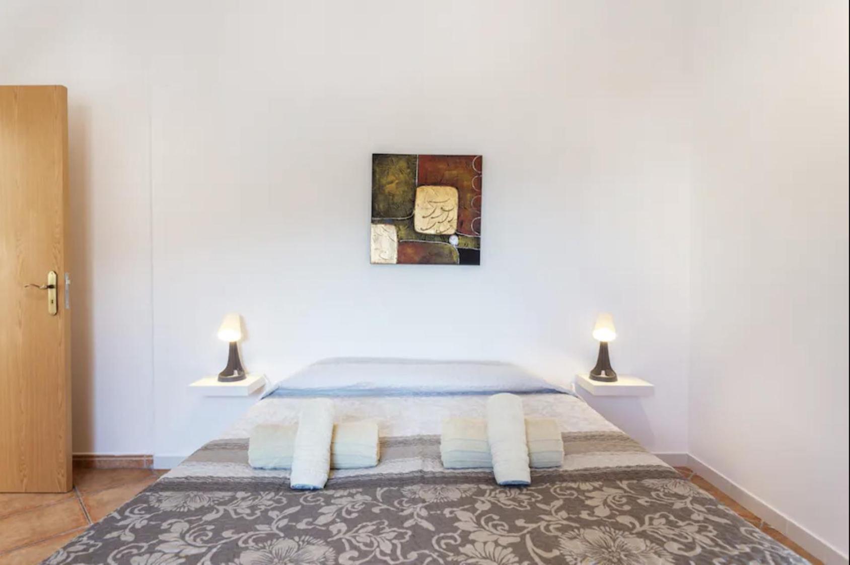 פארו Blife Moustachya Private Rooms מראה חיצוני תמונה