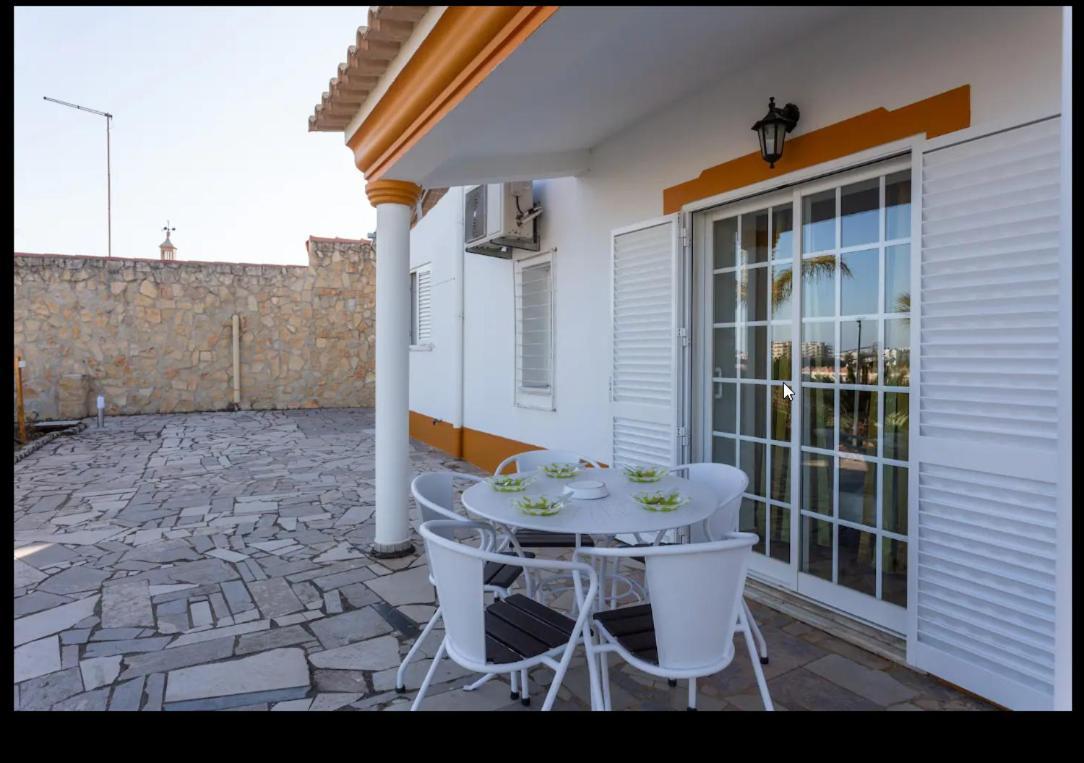 פארו Blife Moustachya Private Rooms מראה חיצוני תמונה